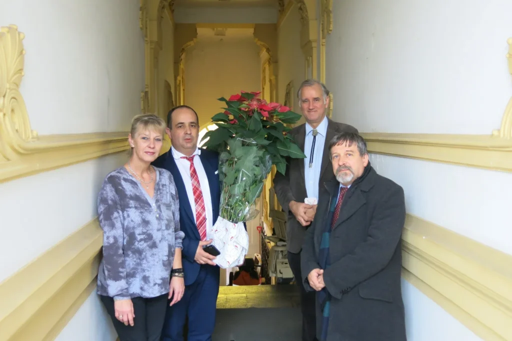 HOẠT ĐỘNG TỪ THIỆN MÙA GIÁNG SINH 2019 CỦA BÀ CON QUẬN 10, BUDAPEST