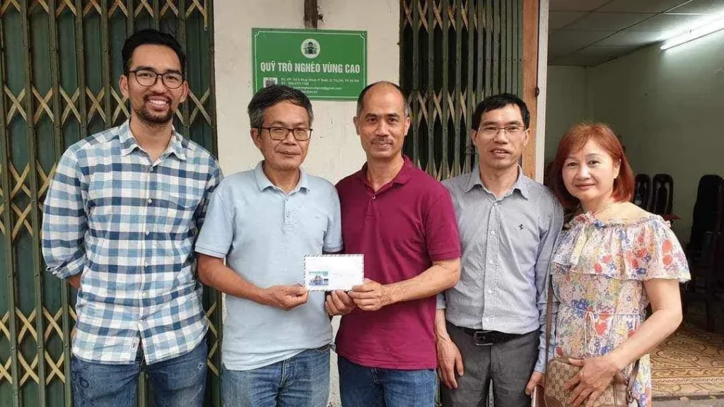 Cơm có thịt là một nhóm thiện nguyện sẽ có mặt trong buổi Lễ Tết cộng đồng Giáp thìn 2024.
