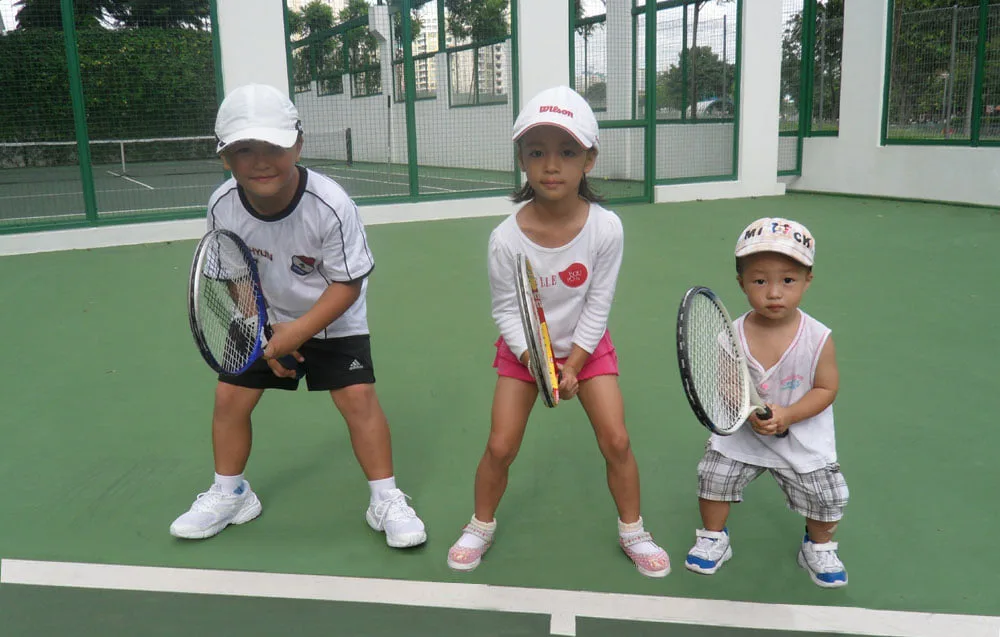Trung thu 2019 được tổ chức trong một trung tâm thể thao. Với sân cỏ nhân tạo mới tinh và nhiều sân tennis bên cạnh, chúng ta có…