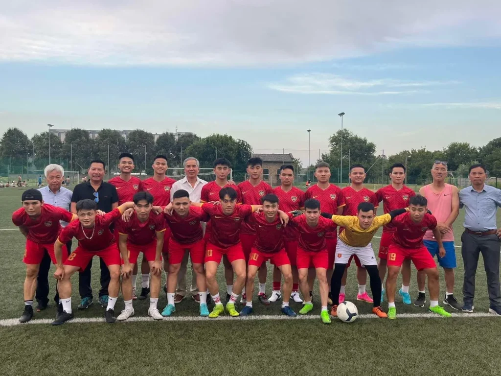 Kính gửi Bà con cô bác !