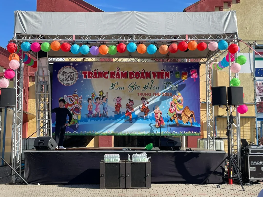 Nắng thu nhè nhẹ