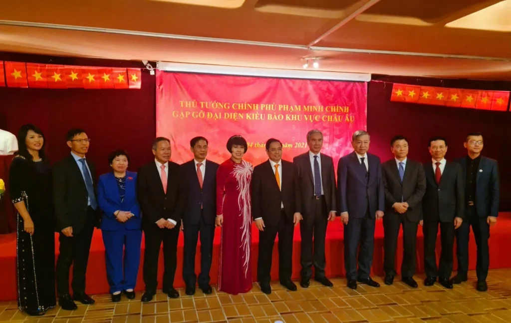 Thông báo về hoạt động của Đoàn đại diện Hiệp hội từ ngày 3-6/11/2021 tại Paris nhân dịp Ông Phạm Minh Chính-Thủ tướng nước…